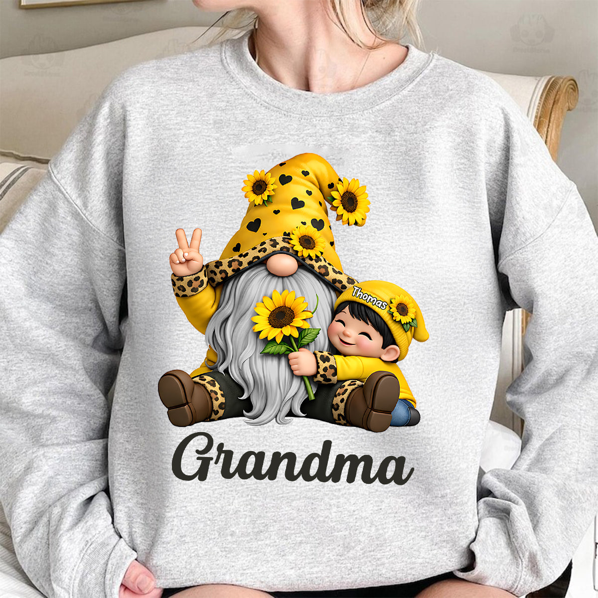 Gnome Grandma & Grandkids Sunflower - Personalized Shirt - Sentimental Gift for Grandma