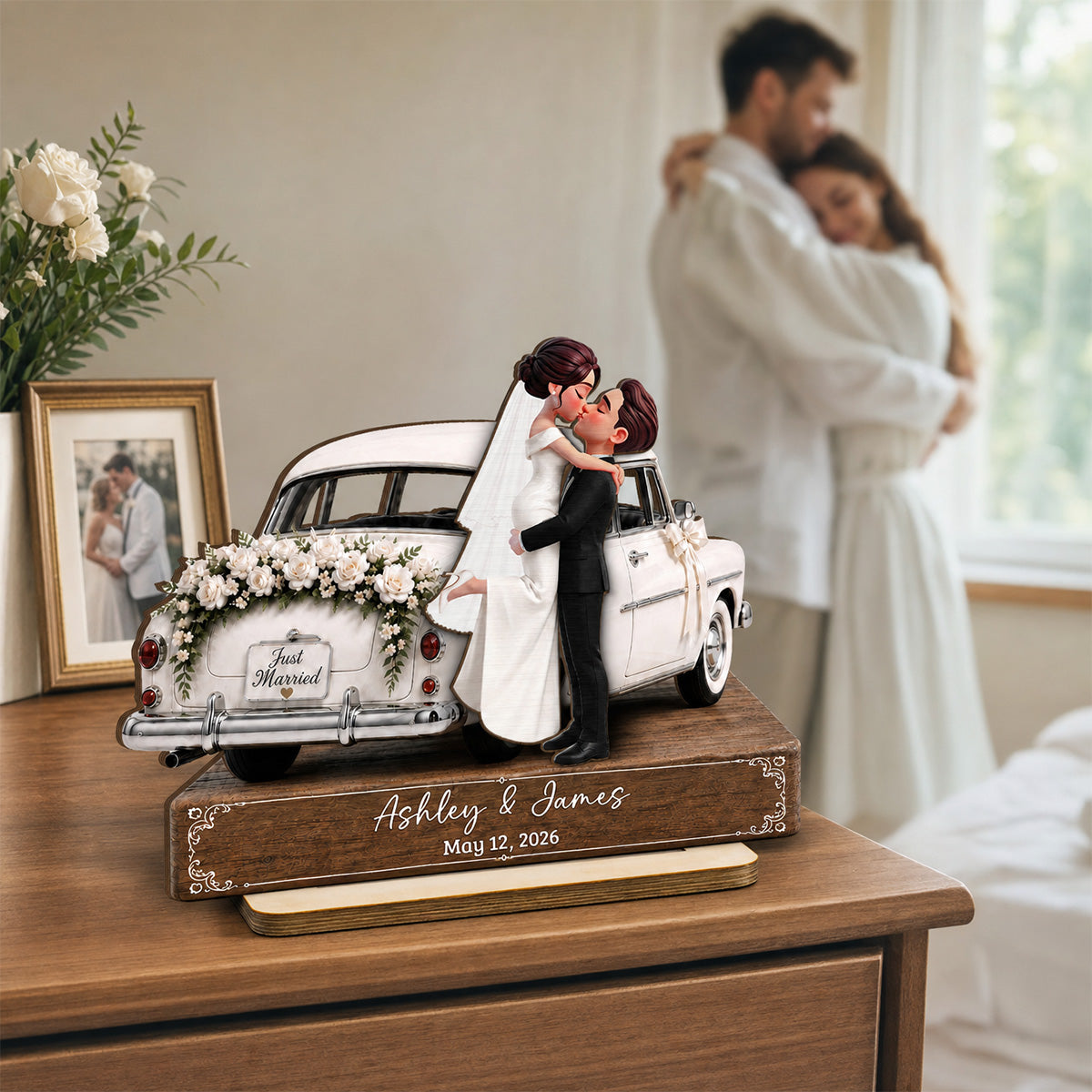 Newlywed Couple Wedding Car 2D Flat - Personalized Wooden Plaque - Wedding Gift Anniversary Gift Newlywed Gift