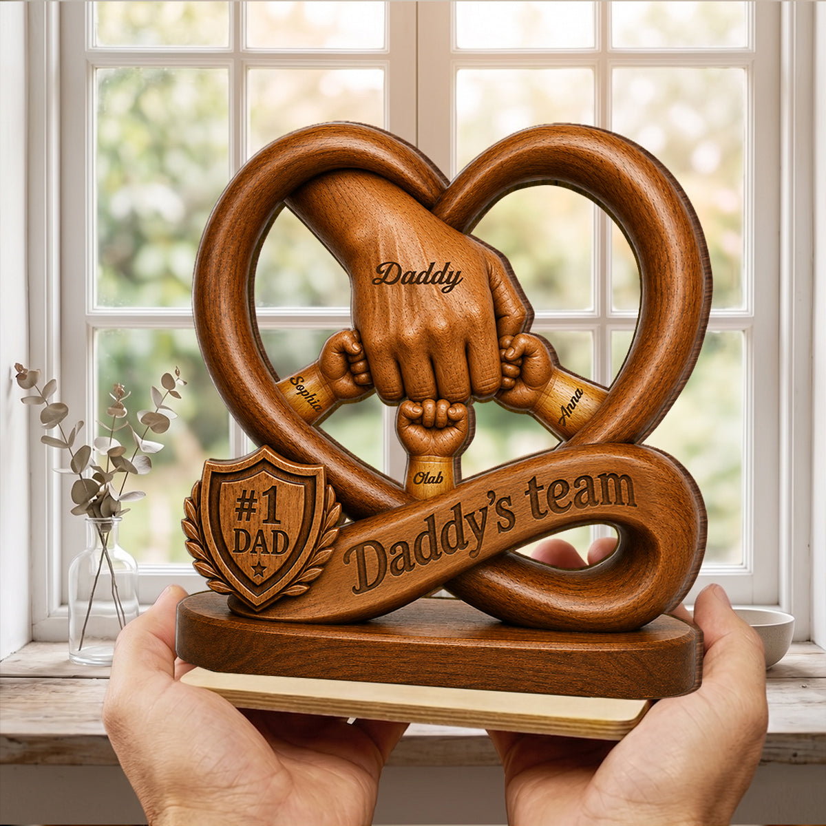 Daddy's Dream Team Fist Bump - Personalized 2-Layered Wooden Plaque -  Gift for Dad, Husband