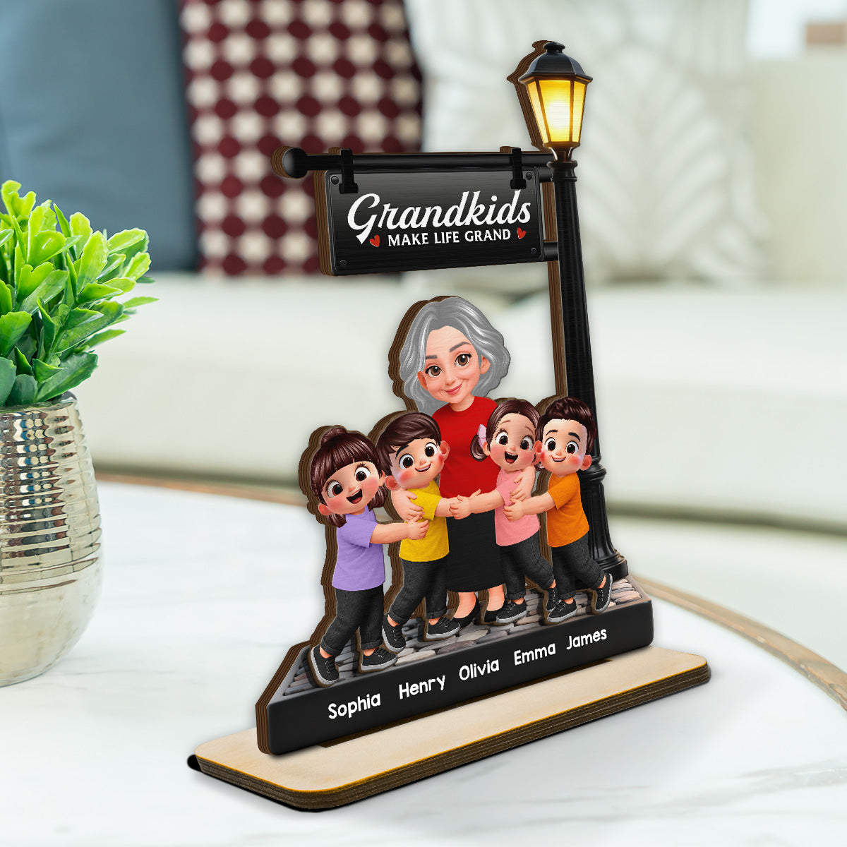 Grandma And Grandkids Happy Together Under Lamp Post - Personalized 2-Layered Wooden Plaque - Gift For Grandma