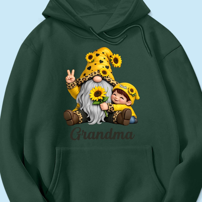 Gnome Grandma & Grandkids Sunflower - Personalized Shirt - Sentimental Gift for Grandma