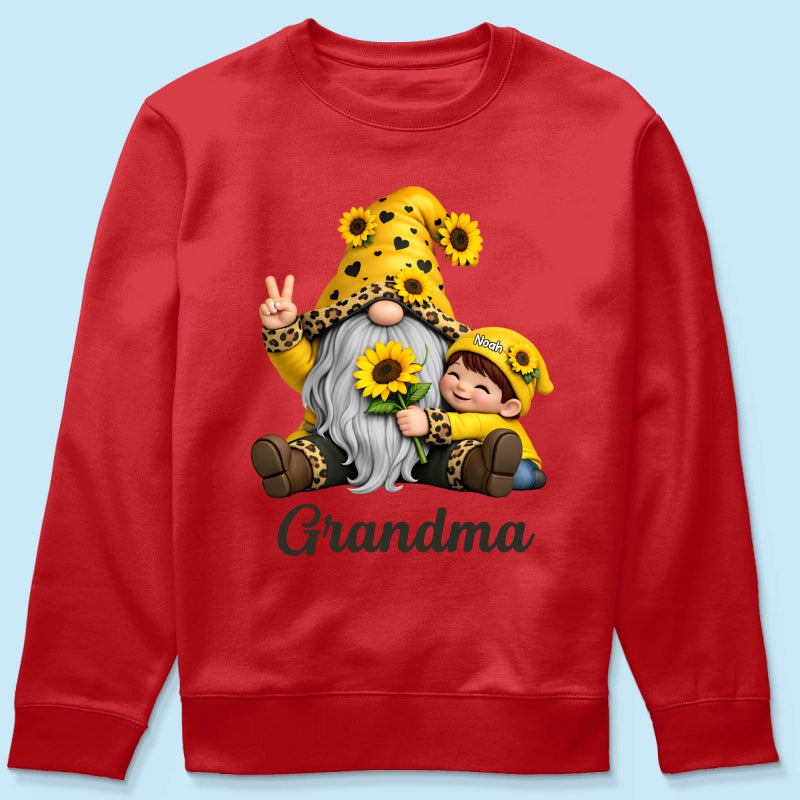 Gnome Grandma & Grandkids Sunflower - Personalized Shirt - Sentimental Gift for Grandma