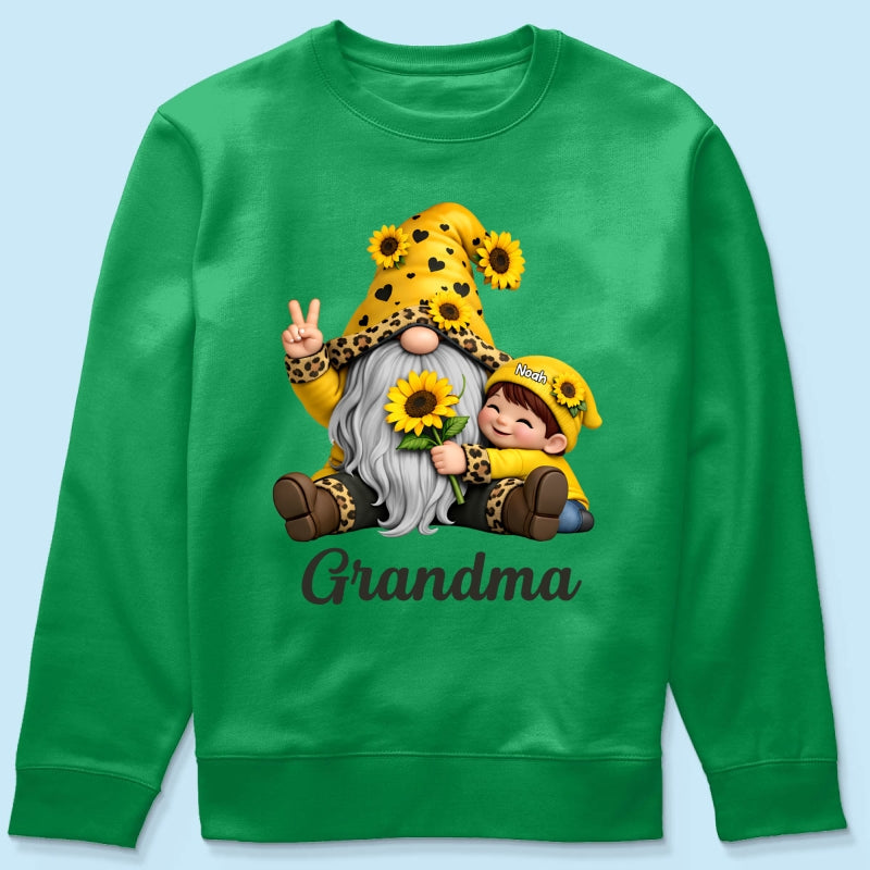 Gnome Grandma & Grandkids Sunflower - Personalized Shirt - Sentimental Gift for Grandma