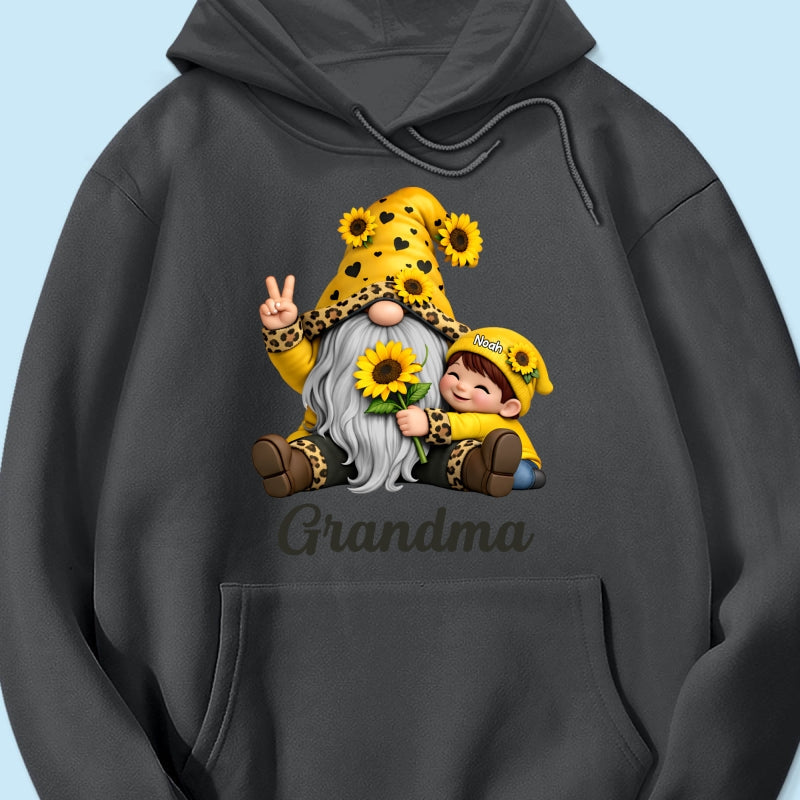 Gnome Grandma & Grandkids Sunflower - Personalized Shirt - Sentimental Gift for Grandma