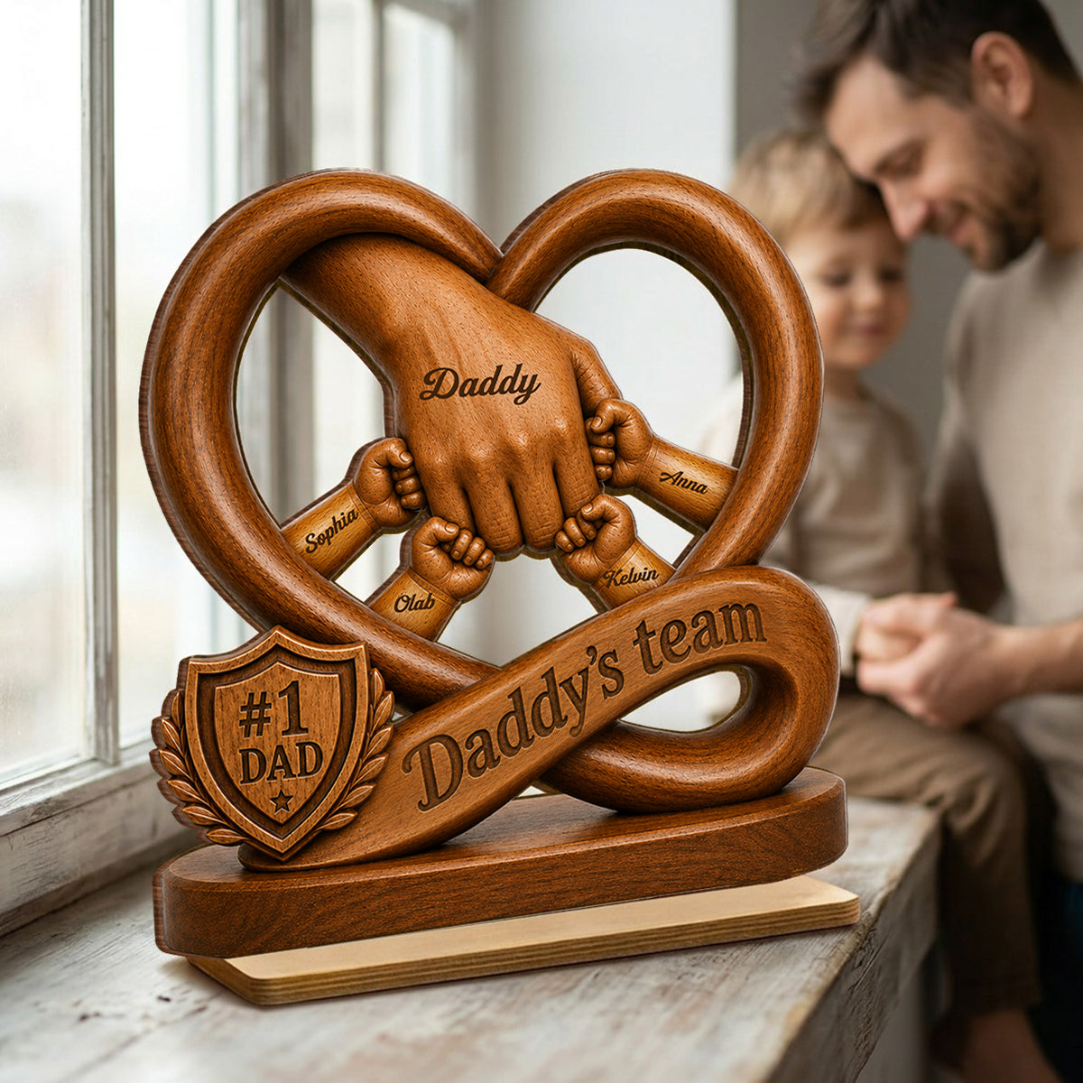 Daddy's Dream Team Fist Bump - Personalized 2-Layered Wooden Plaque -  Gift for Dad, Husband