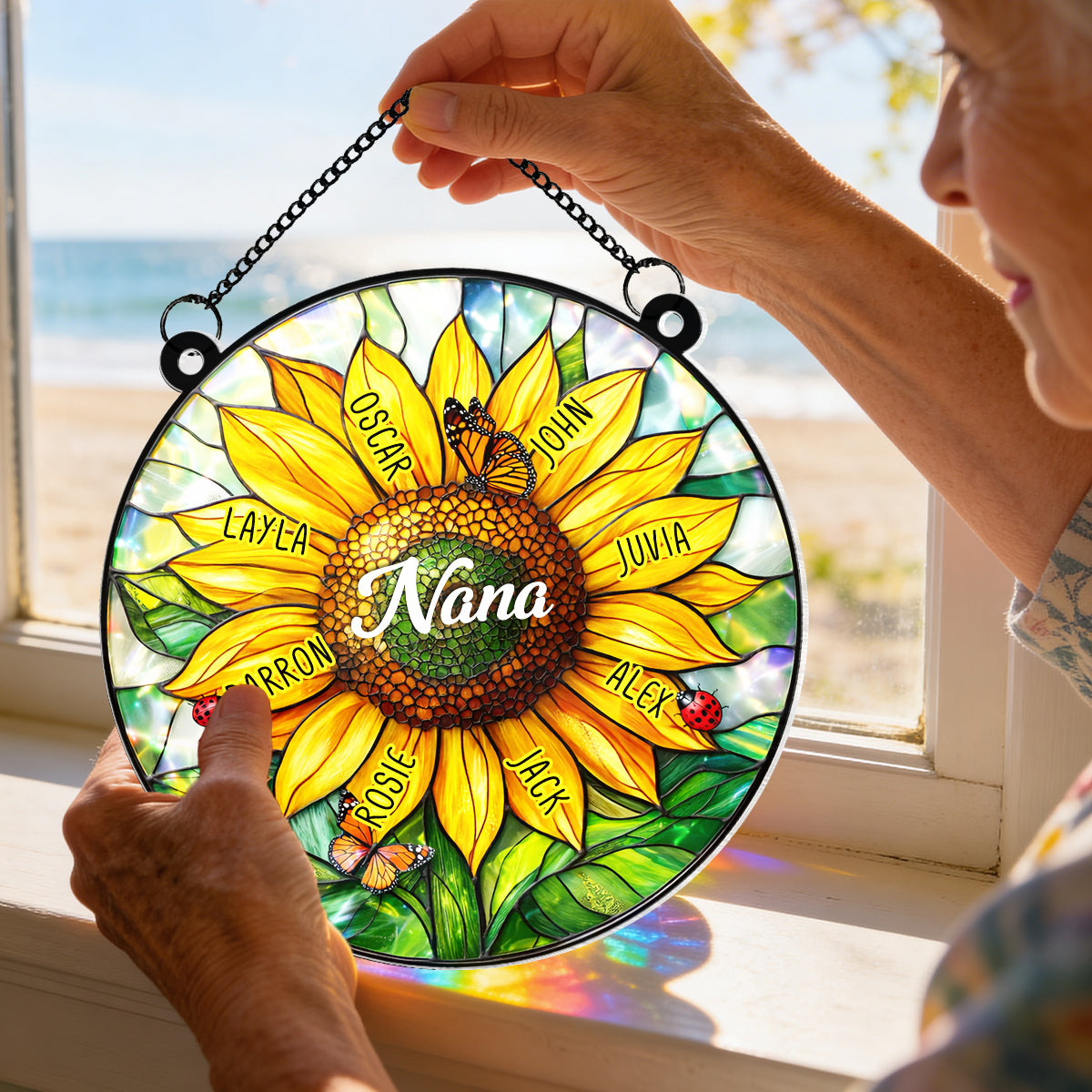 Grandma Mom Sunflower Custom Kids Names - Personalized Suncatcher - Mother's Day Gift for Grandma, Mom, Wife