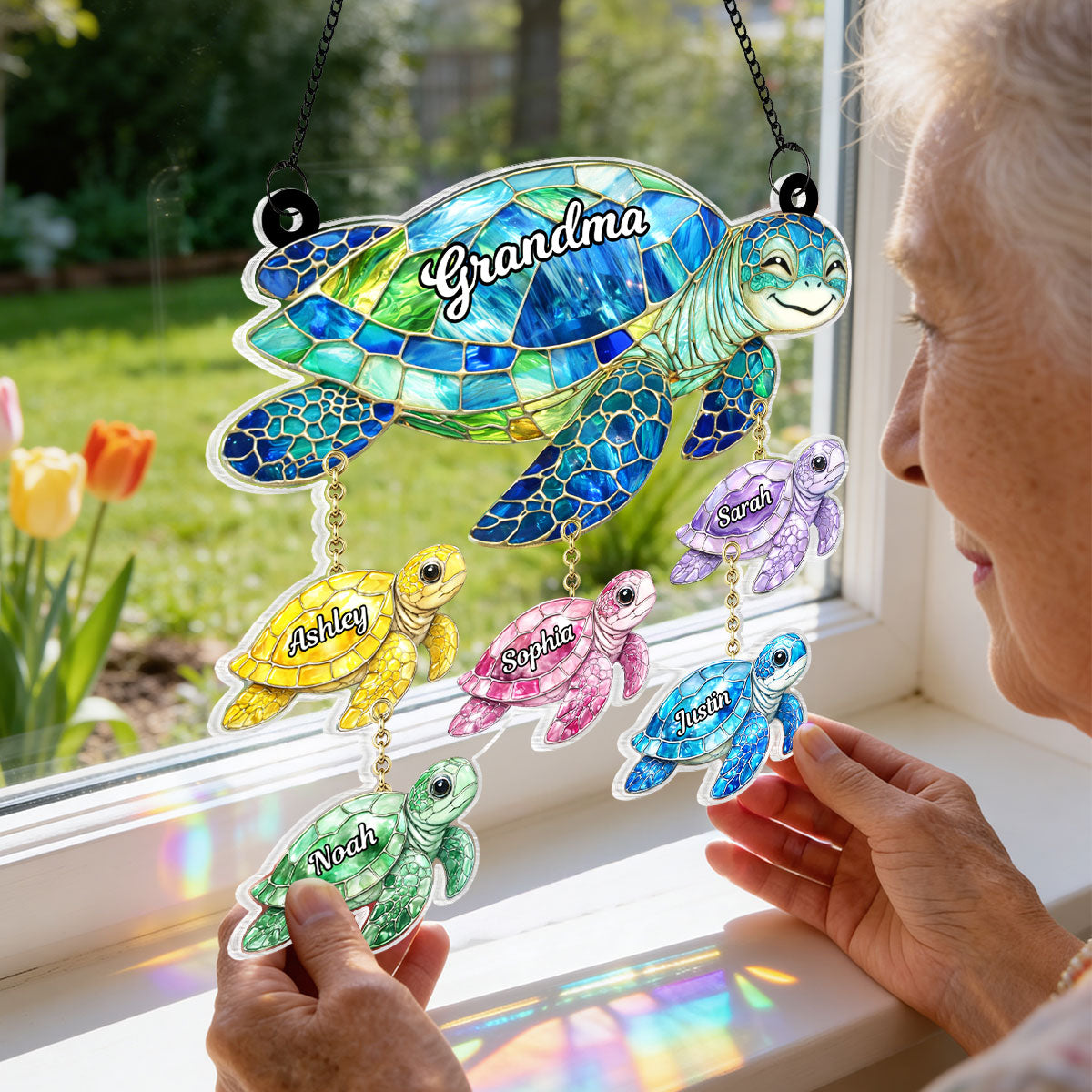 Grandma & Kids Sea Turtle - Personalized Suncatcher - Mother's Day Gift for Grandma, Mom, Wife