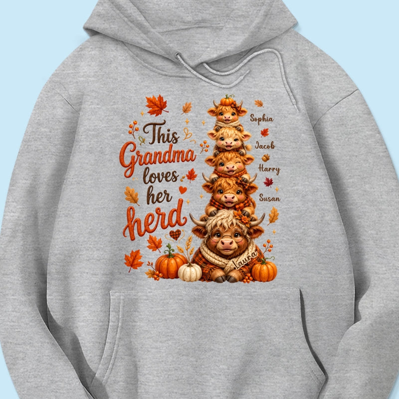 Grandma Grandkids Highland Cow Autumn - Personalized Shirt - Fall Season Gift, Gift For Grandma