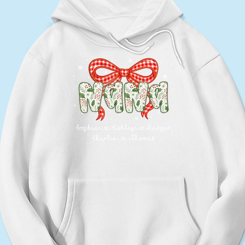 Grandma Coquette Floral Christmas Pattern With Kids Names - Personalized Shirt