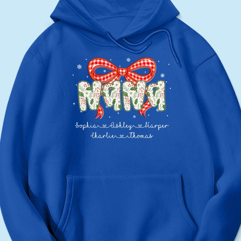Grandma Coquette Floral Christmas Pattern With Kids Names - Personalized Shirt