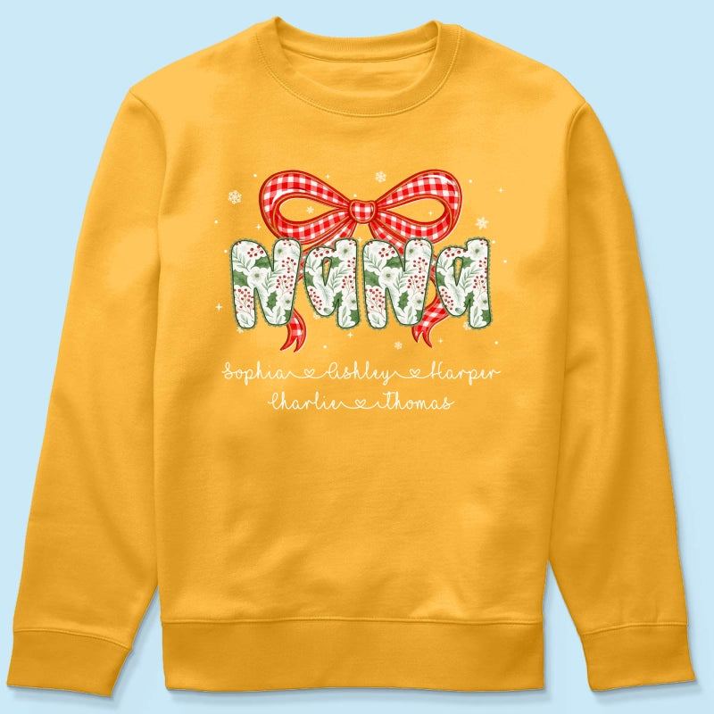 Grandma Coquette Floral Christmas Pattern With Kids Names - Personalized Shirt