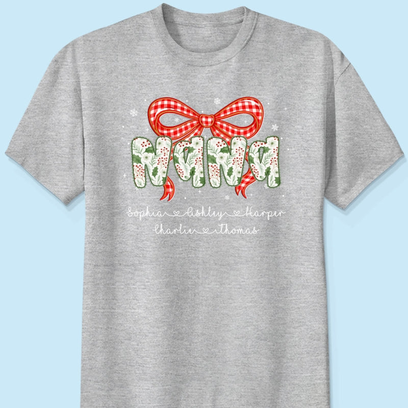 Grandma Coquette Floral Christmas Pattern With Kids Names - Personalized Shirt