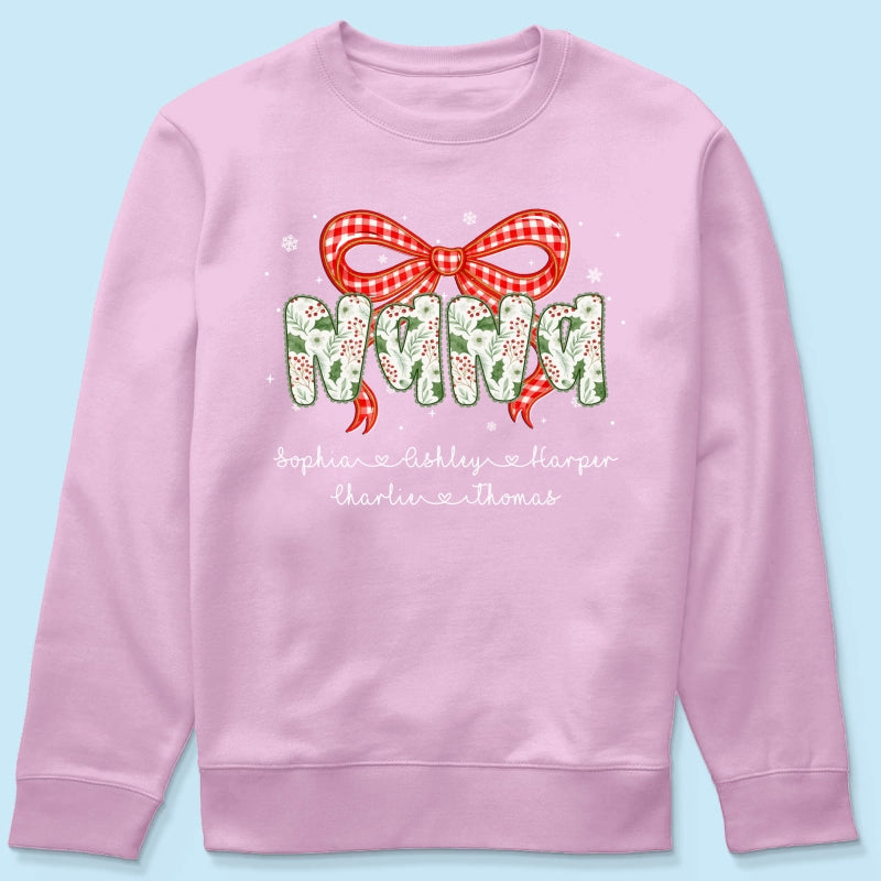 Grandma Coquette Floral Christmas Pattern With Kids Names - Personalized Shirt