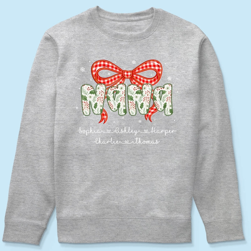 Grandma Coquette Floral Christmas Pattern With Kids Names - Personalized Shirt