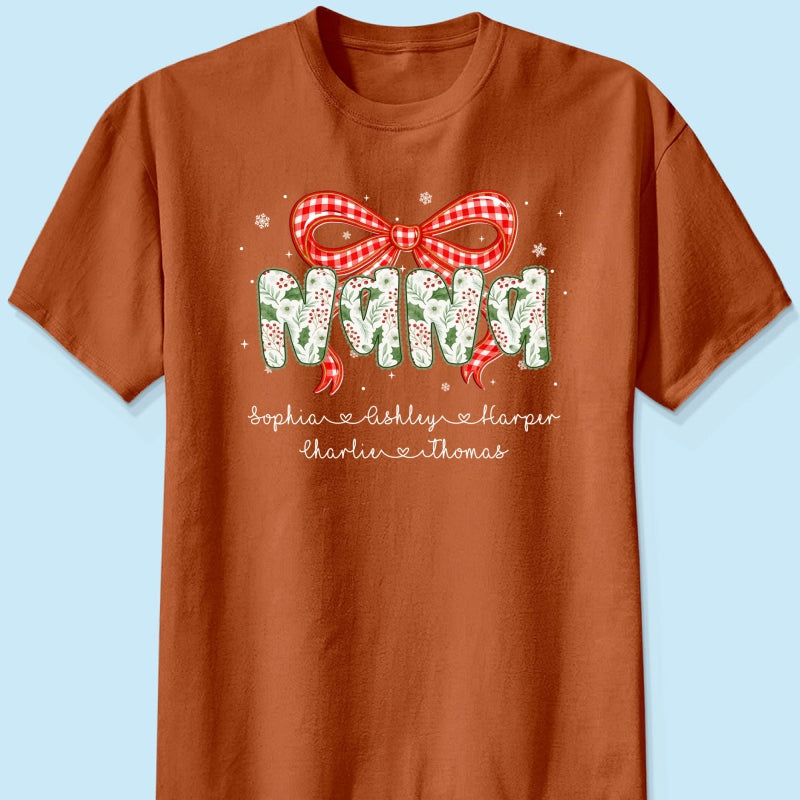 Grandma Coquette Floral Christmas Pattern With Kids Names - Personalized Shirt