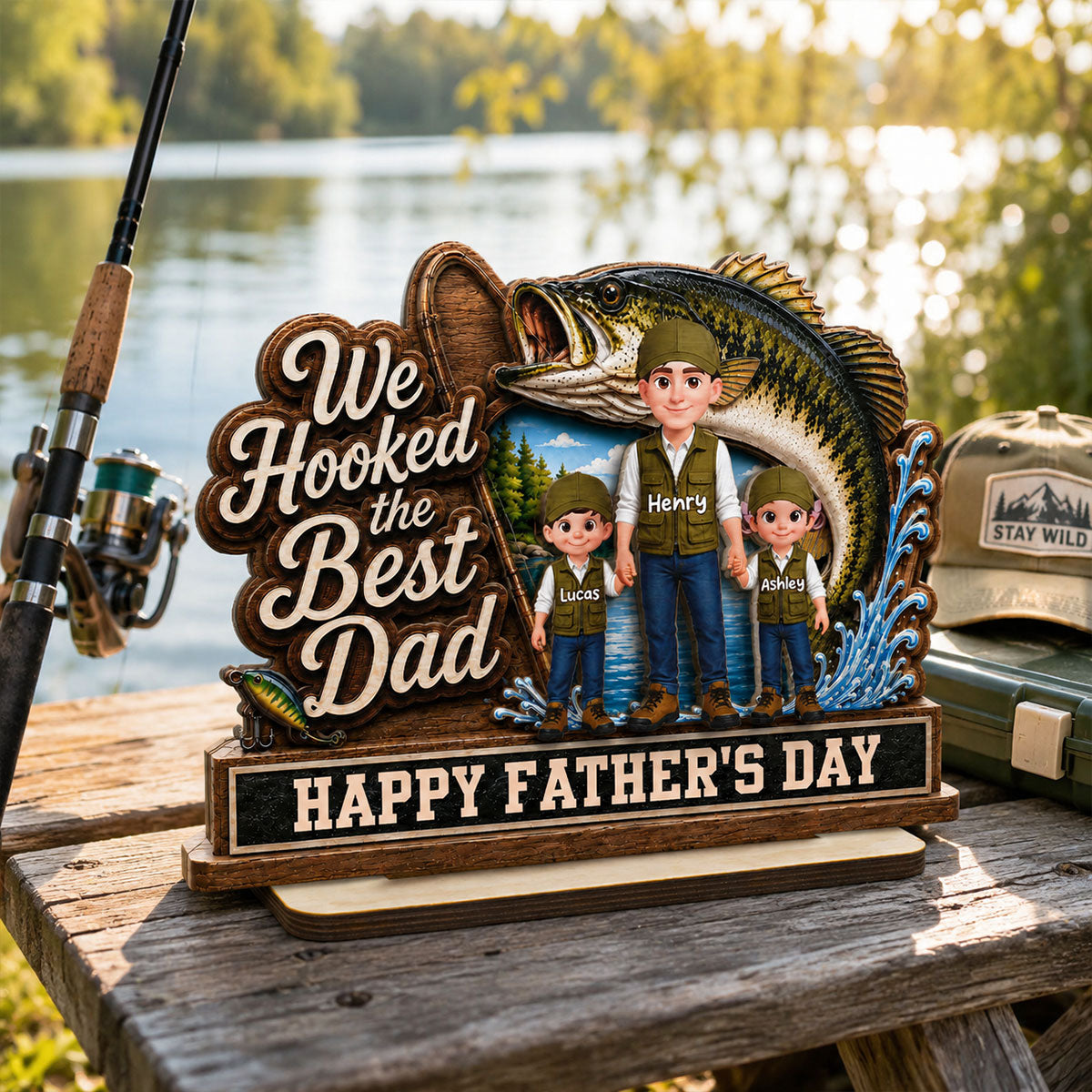 We Hooked The Best Dad Fishing Man & Kids 2D Flat - Personalized 2-Layered Wooden Plaque -  Gift For Fishing Dad