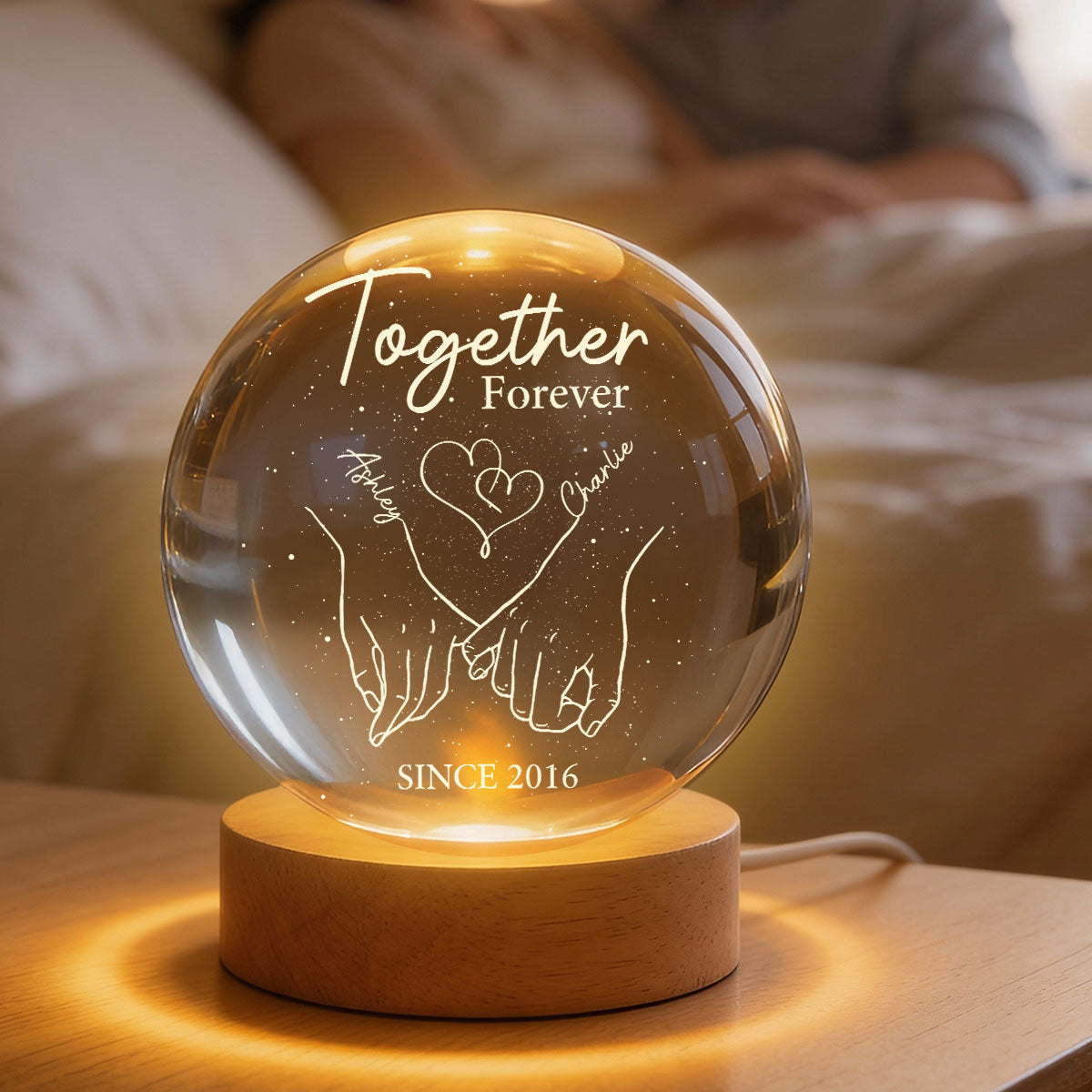 Eternal Love Couple Holding Hands - Personalized Crystal Ball LED Night Light - Valentine's Day Gift For Couple