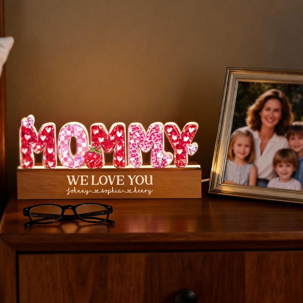 Mommy We Love You 3D Crystal Effect - Personalized Acrylic Block LED Night Light - Heartfelt Gift for Mom