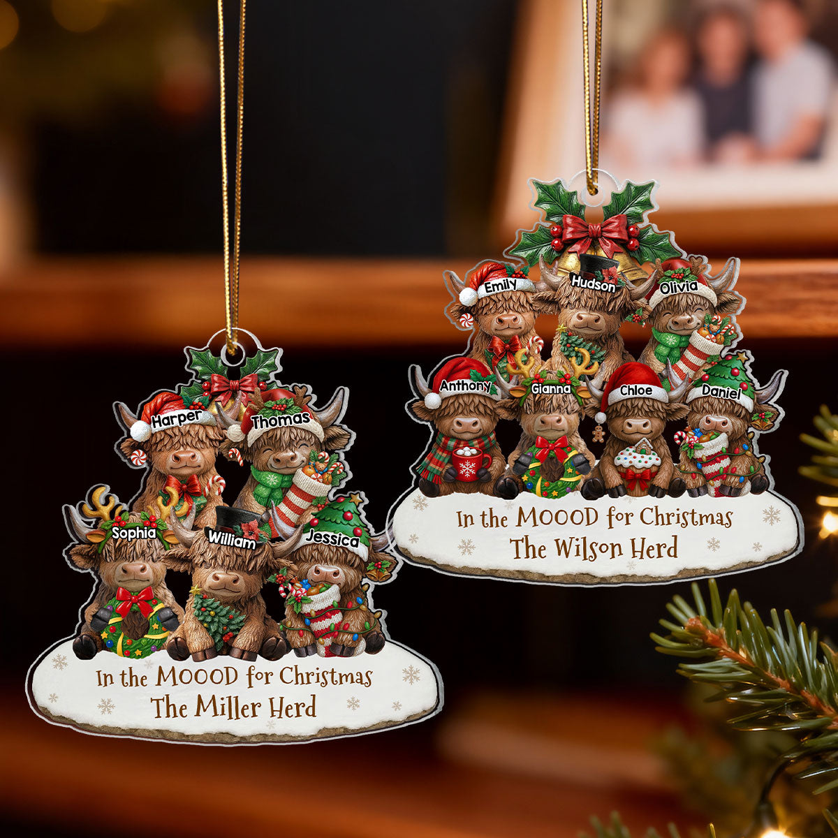 3D Effect Highland Cows Sitting Family Herd In The Moood For Christmas - Personalized Acrylic Ornament