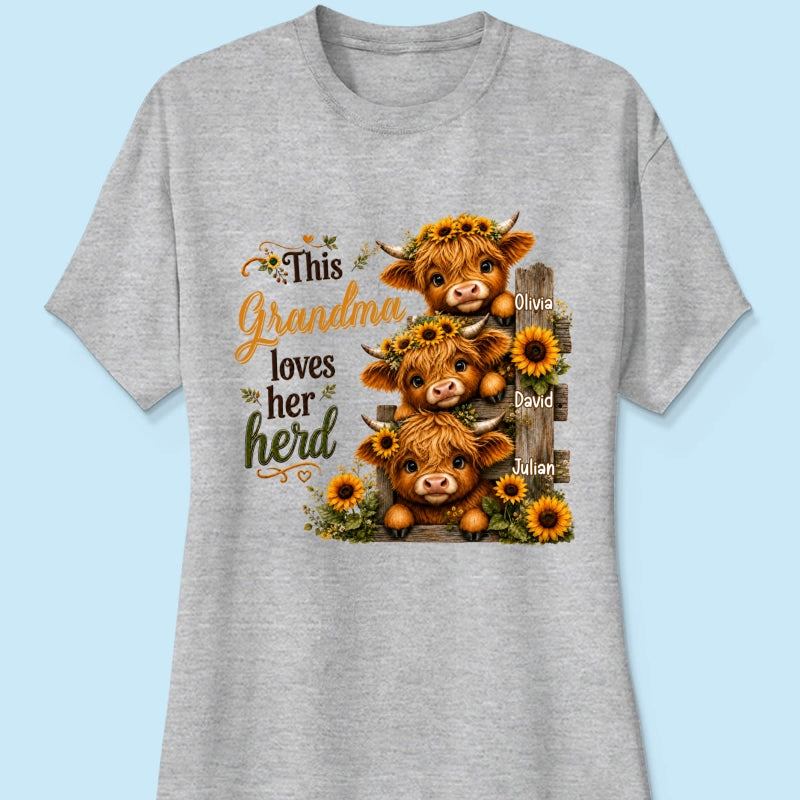 Highland Cow Grandma Loves Her Herb - Personalized Shirt - Fall Season Gift, Gift For Grandma