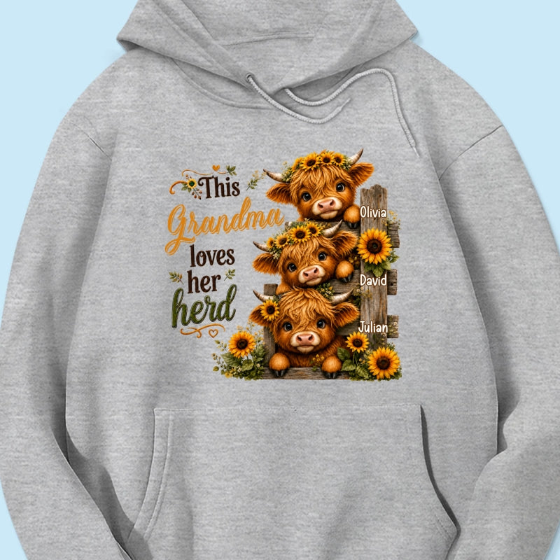 Highland Cow Grandma Loves Her Herb - Personalized Shirt - Fall Season Gift, Gift For Grandma