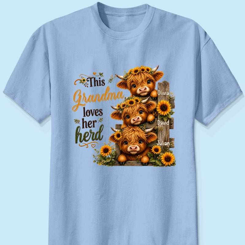Highland Cow Grandma Loves Her Herb - Personalized Shirt - Fall Season Gift, Gift For Grandma