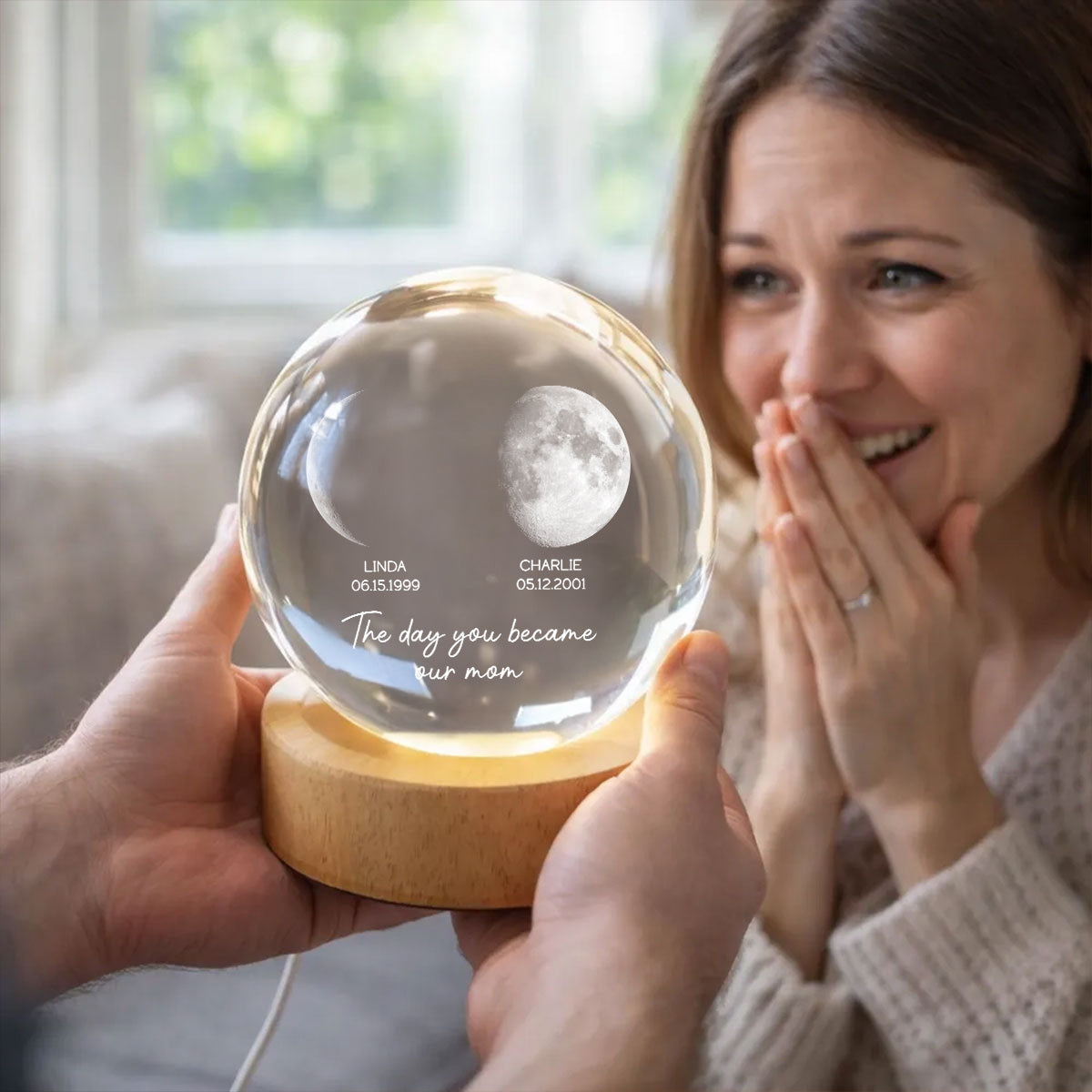 The Day You Became My Mom - Personalized Crystal Ball LED Night Light - Heartfelt Gift for Mom, Dad