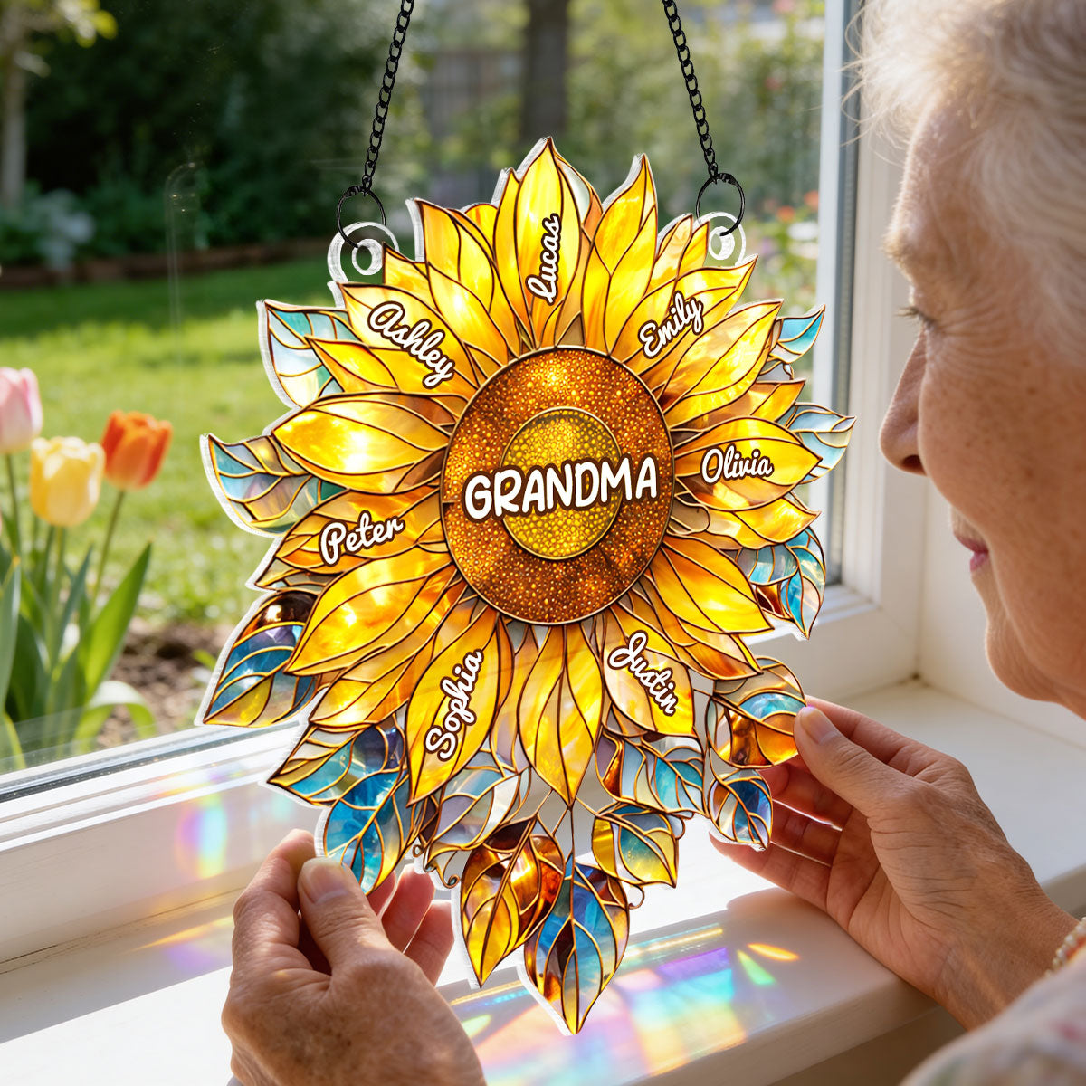 Grandma Mom Sunflower with Kids Names - Personalized Acrylic Suncatcher - Mother's Day Gift for Her