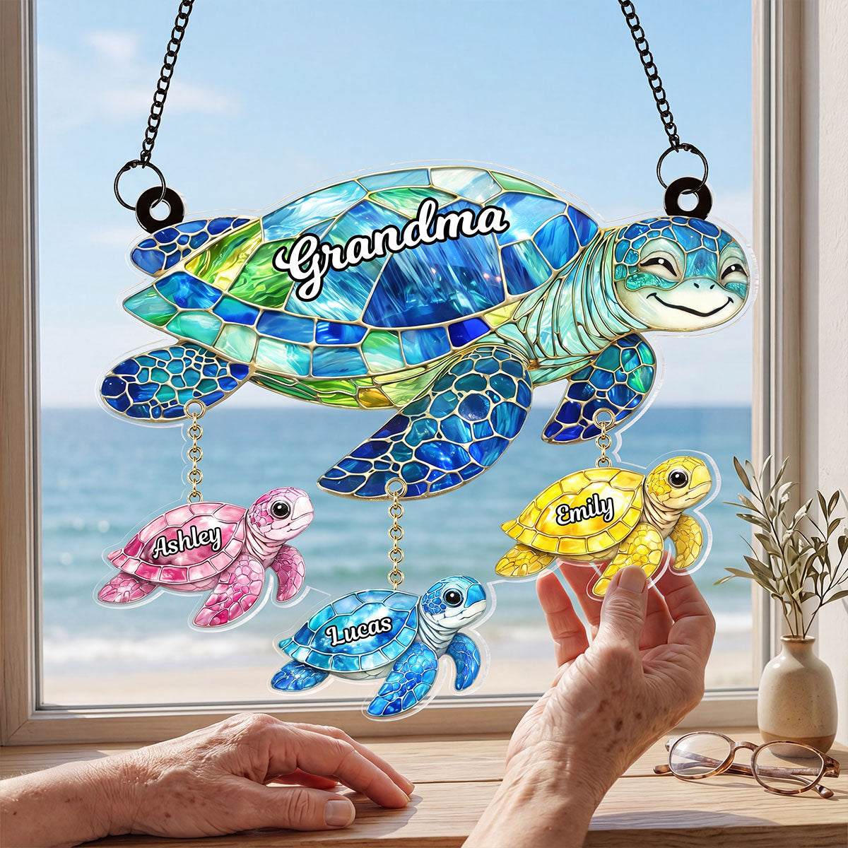 Grandma & Kids Sea Turtle - Personalized Suncatcher - Mother's Day Gift for Grandma, Mom, Wife