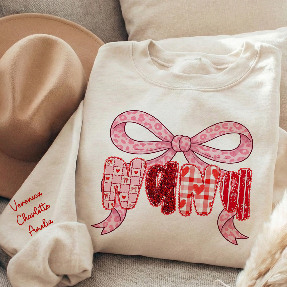 Preppy Valentine Pattern Grandma Mom Nana With Kids Name - Personalized Sleeve Printed Sweatshirt - Valentine's Day Gift For Grandma