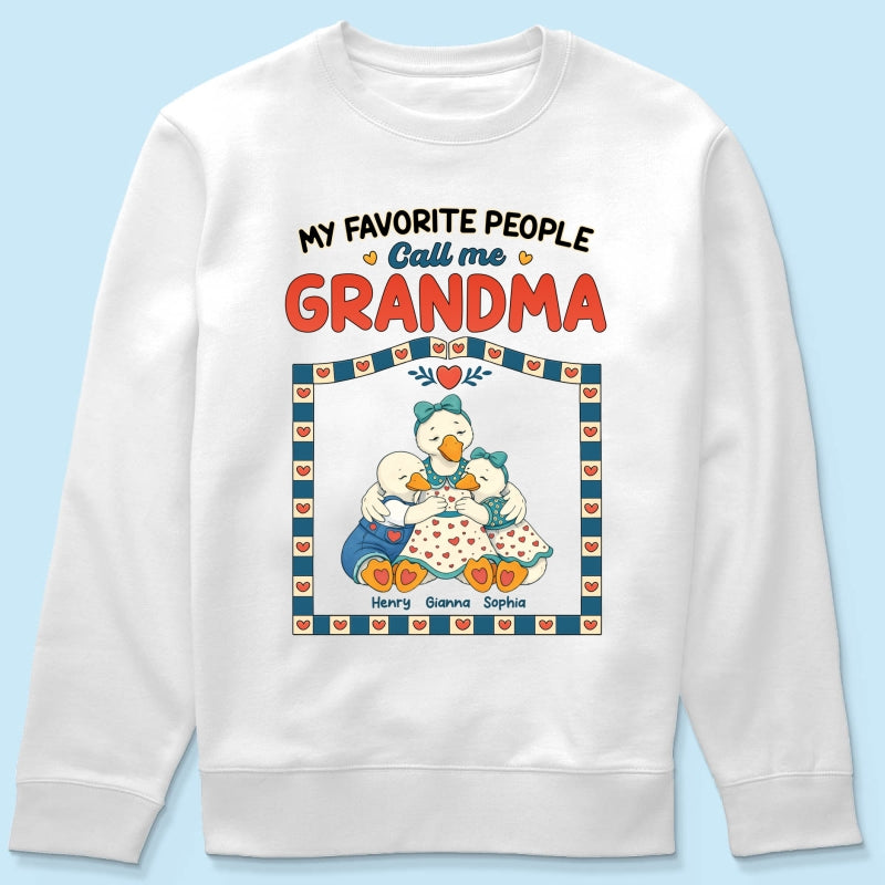 Old School Vintage Grandma Goose - Personalized Shirt - Gift For Grandma