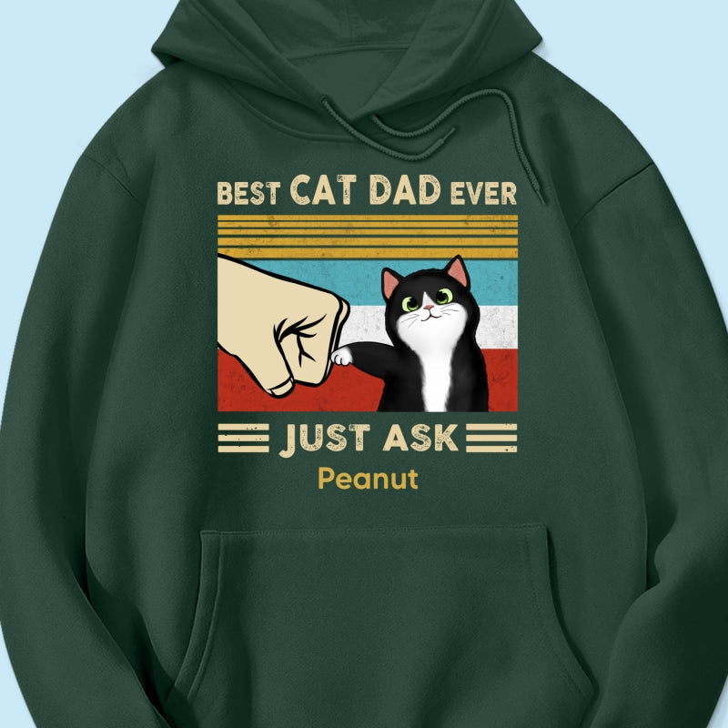 Custom Cat Fist Bump - Personalized Shirt - Perfect Gift for Cat Dads, Father's Day Gift for Husband, Gift for Him