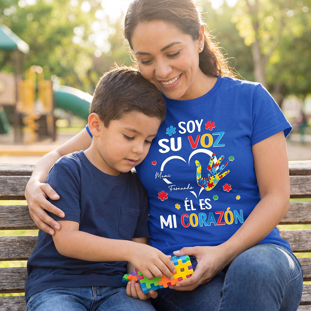 Soy Su Voz Él Es Mi Corazón I'm His Voice He's My Heart - Personalized Shirt - Spanish Ver Autism Awareness