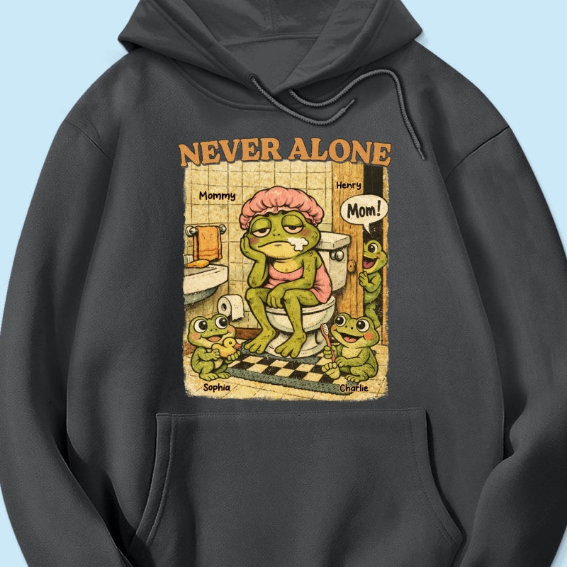 Retro Frog Mom Never Alone - Personalized Shirt - Funny Mother's Day Gift For Mom, Overstimulated, Humor, Snarky Motherhood