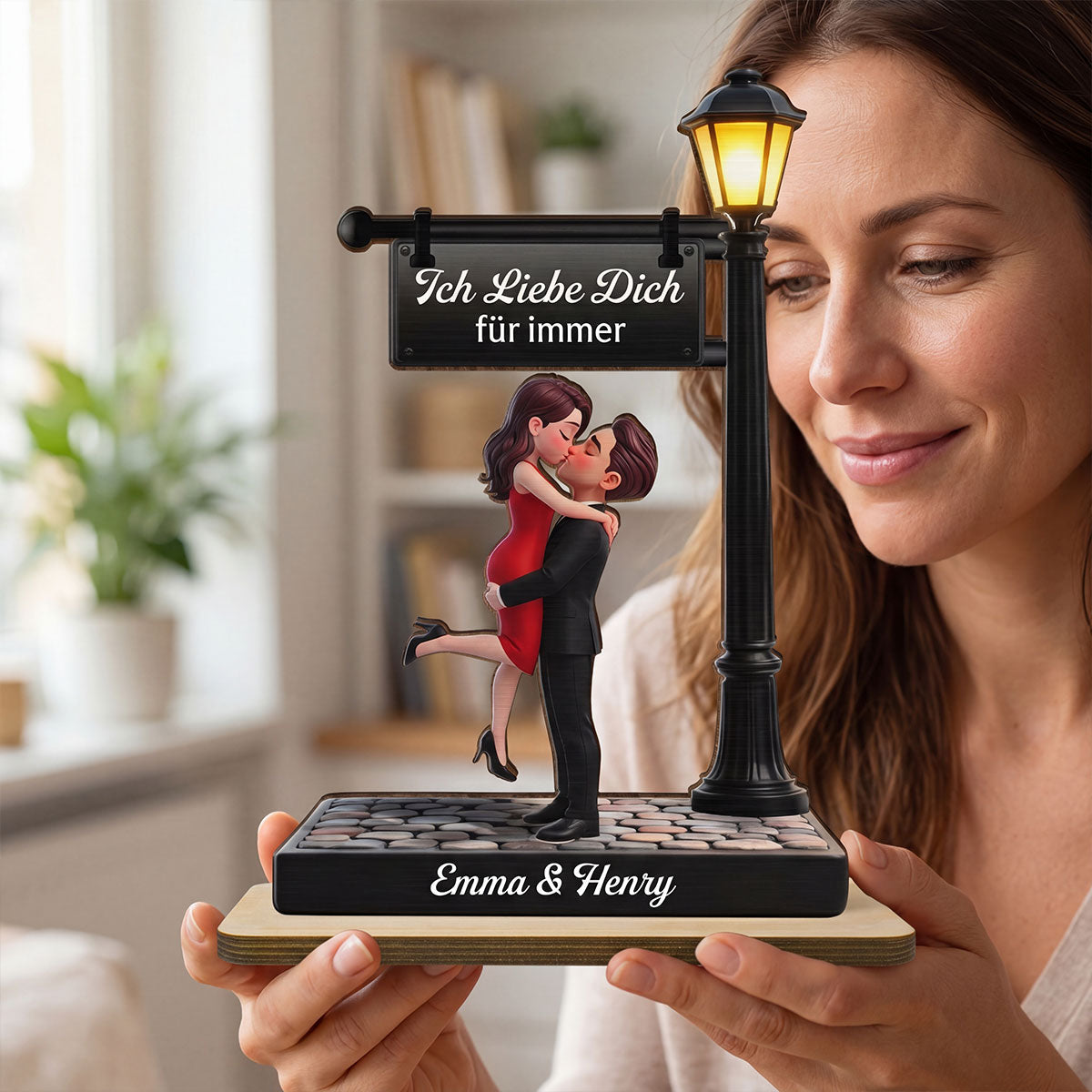 Zeitlose Liebe im Licht - Personalisierte 2-lagige Holzplakette - Herzliches Jubiläumsgeschenk, Hochzeitsgeschenk für Paare, für ihn, für sie