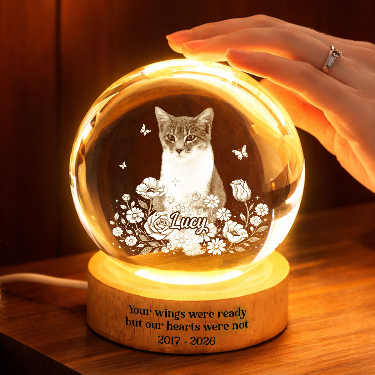 Custom Pet Portrait - Personalized Crystal Ball LED Night Light - Heartfelt Gift for Pet Lovers, Memorial Gift, Pet Remembrance