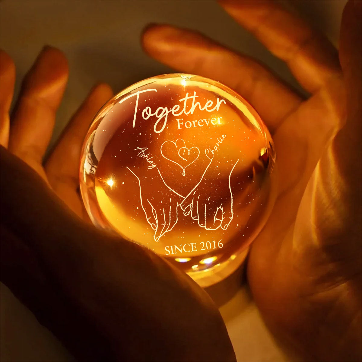 Eternal Love Couple Holding Hands - Personalized Crystal Ball LED Night Light - Valentine's Day Gift For Couple